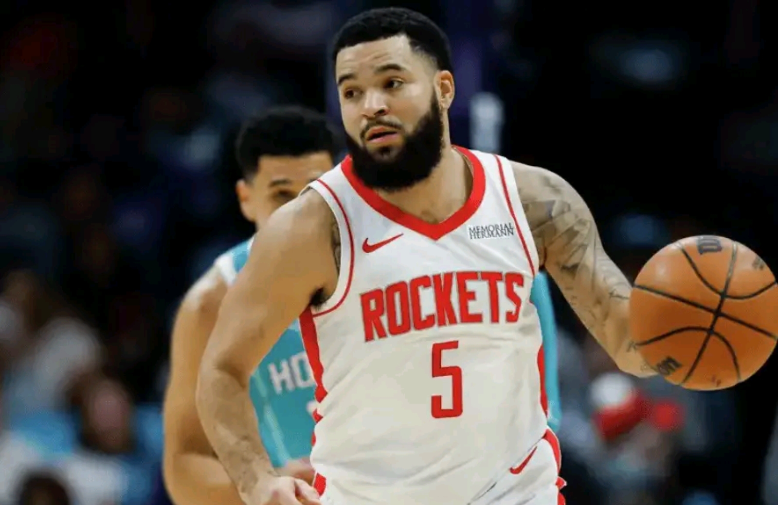 乐鱼官方网站包含关键时刻NBA常规赛传出新动向；休斯敦火箭临场应变；管理层表态：引发热议；训练强度明显提升的词条